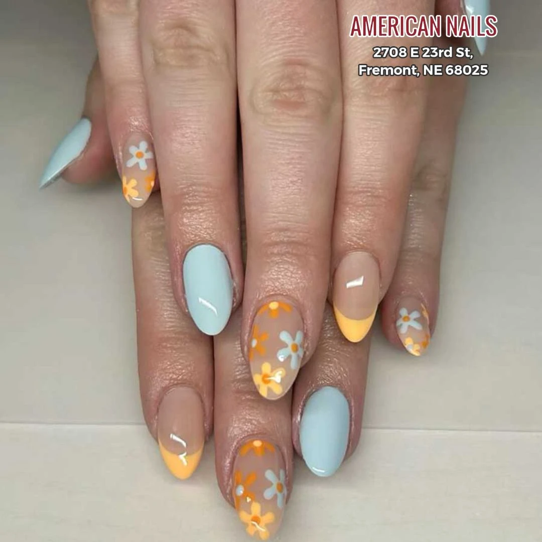 Nail August